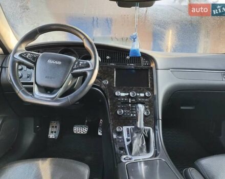 Сааб 9-5, объемом двигателя 2.8 л и пробегом 300 тыс. км за 10000 $, фото 1 на Automoto.ua