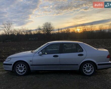 Серый Сааб 9-5, объемом двигателя 2 л и пробегом 349 тыс. км за 2999 $, фото 2 на Automoto.ua