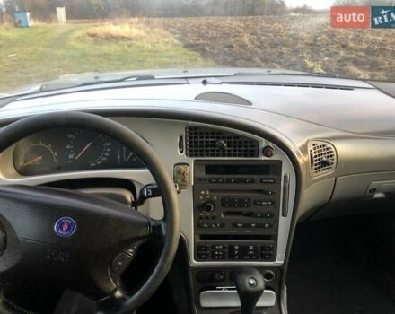 Серый Сааб 9-5, объемом двигателя 2 л и пробегом 349 тыс. км за 2999 $, фото 8 на Automoto.ua