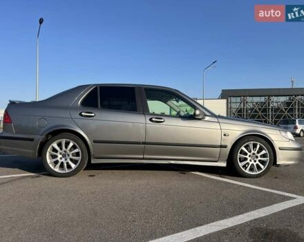 Сірий Сааб 9-5, об'ємом двигуна 2.29 л та пробігом 331 тис. км за 7500 $, фото 2 на Automoto.ua