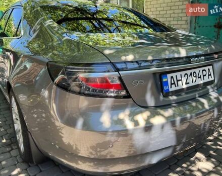 Сірий Сааб 9-5, об'ємом двигуна 2 л та пробігом 206 тис. км за 13000 $, фото 5 на Automoto.ua