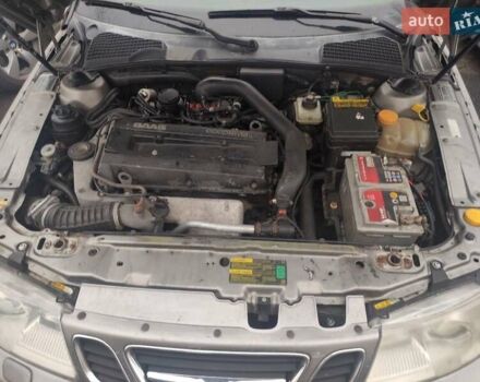 Серый Сааб 9-5, объемом двигателя 2.29 л и пробегом 417 тыс. км за 3200 $, фото 2 на Automoto.ua