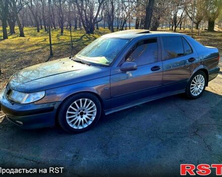 Серый Сааб 9-5, объемом двигателя 2.3 л и пробегом 350 тыс. км за 3400 $, фото 1 на Automoto.ua