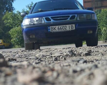 Сааб 900, об'ємом двигуна 2 л та пробігом 200 тис. км за 2600 $, фото 1 на Automoto.ua