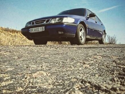 Сааб 900 1995 у Дубно на Automoto.ua Сааб 900, об'ємом двигуна 2 л та пробігом 200 тис. км за 2600 $, фото 1 на Automoto.ua