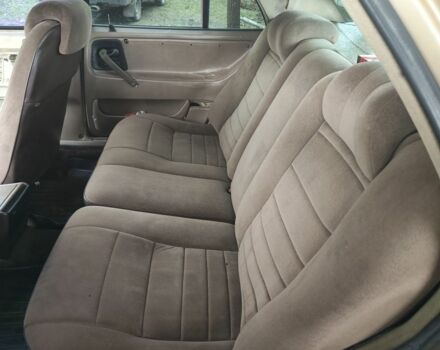 Бежевый Сааб 9000, объемом двигателя 2 л и пробегом 336 тыс. км за 2500 $, фото 3 на Automoto.ua