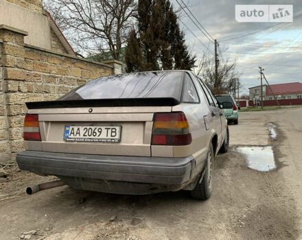 Сірий Сааб 9000, об'ємом двигуна 2 л та пробігом 344 тис. км за 1500 $, фото 2 на Automoto.ua