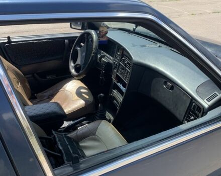 Сааб 9000 1990 в Запорожье на Automoto.ua Синий Сааб 9000, объемом двигателя 2.3 л и пробегом 275 тыс. км за 962 $, фото 5 на Automoto.ua
