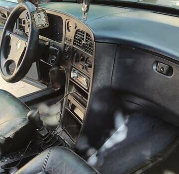 Синий Сааб 9000, объемом двигателя 2 л и пробегом 290 тыс. км за 2200 $, фото 15 на Automoto.ua