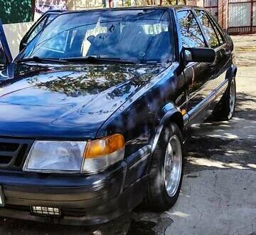 Синий Сааб 9000, объемом двигателя 2 л и пробегом 290 тыс. км за 2200 $, фото 1 на Automoto.ua