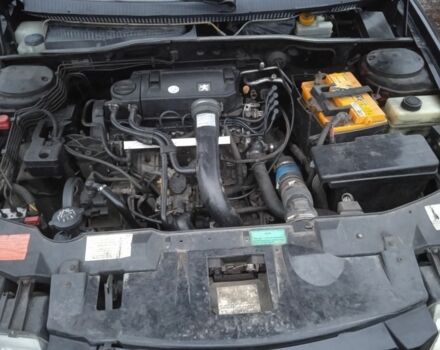 Черный Саманд ЕЛ, объемом двигателя 1.8 л и пробегом 247 тыс. км за 2000 $, фото 6 на Automoto.ua