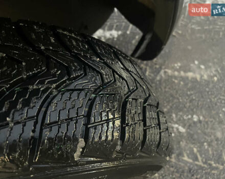 Красный Саманд ЕЛ, объемом двигателя 1.76 л и пробегом 138 тыс. км за 2700 $, фото 9 на Automoto.ua