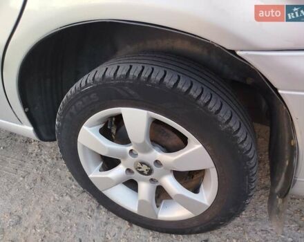 Серый Саманд ЕЛ, объемом двигателя 1.76 л и пробегом 158 тыс. км за 2700 $, фото 2 на Automoto.ua
