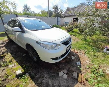 Белый Самсунг СМ3, объемом двигателя 1.6 л и пробегом 217 тыс. км за 5600 $, фото 3 на Automoto.ua