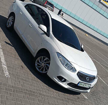 Самсунг СМ3 2014 в Одессе на Automoto.ua Белый Самсунг СМ3, объемом двигателя 0 л и пробегом 133 тыс. км за 7399 $, фото 2 на Automoto.ua