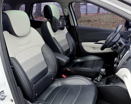 Белый Самсунг QM3, объемом двигателя 1.46 л и пробегом 144 тыс. км за 16000 $, фото 6 на Automoto.ua