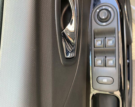 Бежевий Самсунг QM3, об'ємом двигуна 1.46 л та пробігом 110 тис. км за 10500 $, фото 24 на Automoto.ua