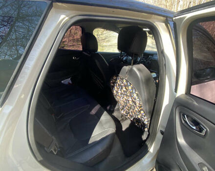 Бежевий Самсунг QM3, об'ємом двигуна 1.46 л та пробігом 110 тис. км за 10500 $, фото 16 на Automoto.ua