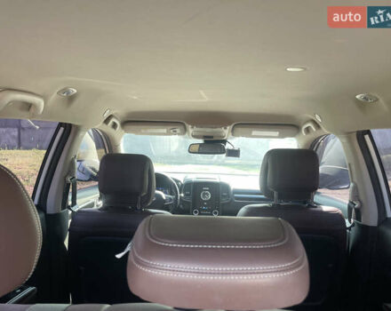 Білий Самсунг QM6, об'ємом двигуна 2 л та пробігом 120 тис. км за 19500 $, фото 9 на Automoto.ua