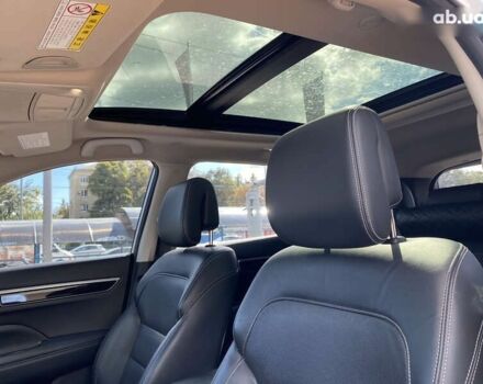 Самсунг QM6 2017 в Киеве на Automoto.ua Белый Самсунг QM6, объемом двигателя 2 л и пробегом 108 тыс. км за 19900 $, фото 27 на Automoto.ua