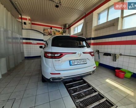 Белый Самсунг QM6, объемом двигателя 2 л и пробегом 94 тыс. км за 18000 $, фото 16 на Automoto.ua