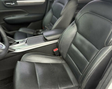 Белый Самсунг QM6, объемом двигателя 2 л и пробегом 108 тыс. км за 17500 $, фото 27 на Automoto.ua