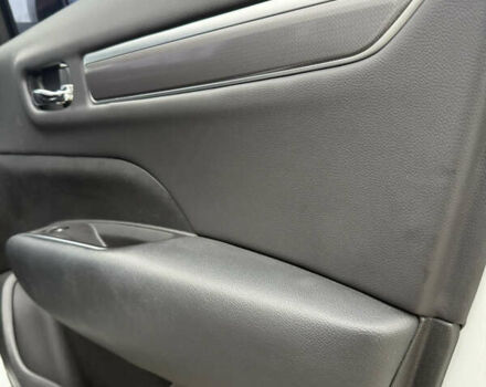 Белый Самсунг QM6, объемом двигателя 2 л и пробегом 108 тыс. км за 17500 $, фото 21 на Automoto.ua