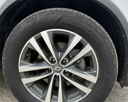 Белый Самсунг QM6, объемом двигателя 2 л и пробегом 108 тыс. км за 17500 $, фото 32 на Automoto.ua