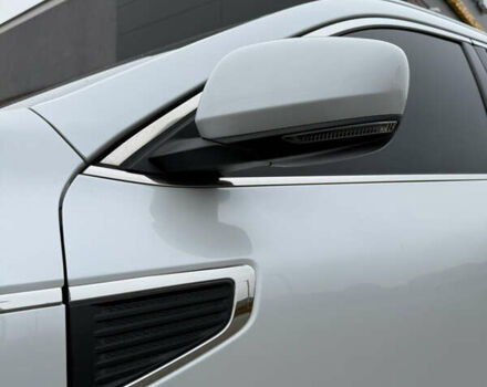 Белый Самсунг QM6, объемом двигателя 2 л и пробегом 108 тыс. км за 17500 $, фото 3 на Automoto.ua