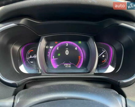 Самсунг QM6 2017 у Києві на Automoto.ua Білий Самсунг QM6, об'ємом двигуна 2 л та пробігом 108 тис. км за 19900 $, фото 31 на Automoto.ua