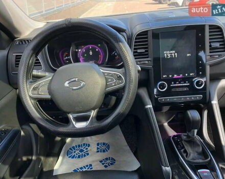 Самсунг QM6 2017 у Києві на Automoto.ua Білий Самсунг QM6, об'ємом двигуна 2 л та пробігом 108 тис. км за 19900 $, фото 13 на Automoto.ua