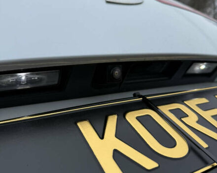 Белый Самсунг QM6, объемом двигателя 2 л и пробегом 108 тыс. км за 17500 $, фото 17 на Automoto.ua