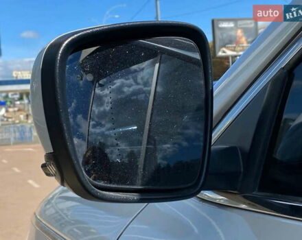 Самсунг QM6 2017 у Києві на Automoto.ua Білий Самсунг QM6, об'ємом двигуна 2 л та пробігом 108 тис. км за 19900 $, фото 23 на Automoto.ua