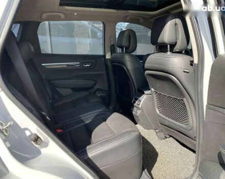 Самсунг QM6 2017 в Киеве на Automoto.ua Белый Самсунг QM6, объемом двигателя 2 л и пробегом 108 тыс. км за 19900 $, фото 13 на Automoto.ua