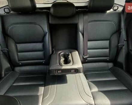 Белый Самсунг QM6, объемом двигателя 2 л и пробегом 189 тыс. км за 19500 $, фото 14 на Automoto.ua