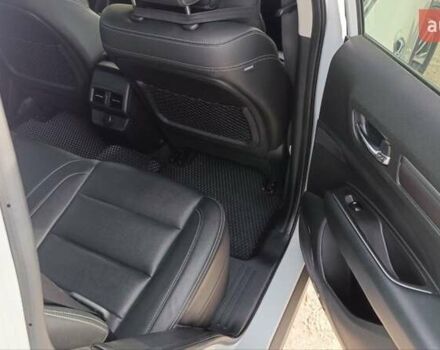 Белый Самсунг QM6, объемом двигателя 2 л и пробегом 189 тыс. км за 19500 $, фото 4 на Automoto.ua