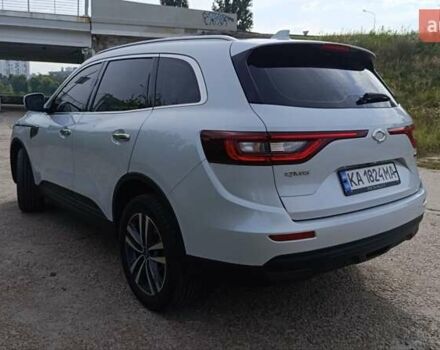 Белый Самсунг QM6, объемом двигателя 2 л и пробегом 189 тыс. км за 19500 $, фото 8 на Automoto.ua