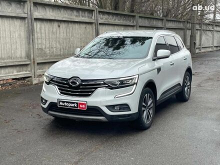 Самсунг QM6 2018 в Киеве на Automoto.ua Белый Самсунг QM6, объемом двигателя 2 л и пробегом 70 тыс. км за 17790 $, фото 1 на Automoto.ua