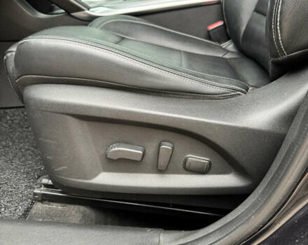 Черный Самсунг QM6, объемом двигателя 2 л и пробегом 107 тыс. км за 17000 $, фото 18 на Automoto.ua