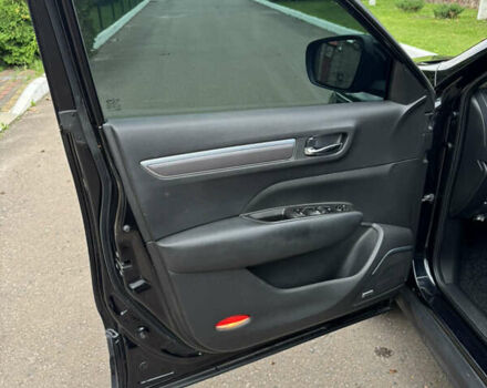 Черный Самсунг QM6, объемом двигателя 2 л и пробегом 107 тыс. км за 17000 $, фото 16 на Automoto.ua