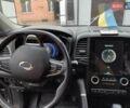 Серый Самсунг QM6, объемом двигателя 2 л и пробегом 310 тыс. км за 23500 $, фото 2 на Automoto.ua