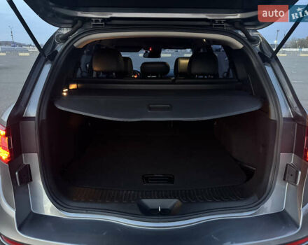 Серый Самсунг QM6, объемом двигателя 2 л и пробегом 100 тыс. км за 17000 $, фото 9 на Automoto.ua