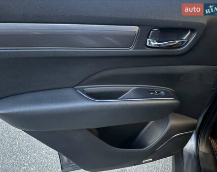 Серый Самсунг QM6, объемом двигателя 2 л и пробегом 100 тыс. км за 17000 $, фото 7 на Automoto.ua