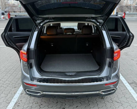 Серый Самсунг QM6, объемом двигателя 2 л и пробегом 120 тыс. км за 20500 $, фото 1 на Automoto.ua