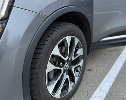 Серый Самсунг QM6, объемом двигателя 2 л и пробегом 120 тыс. км за 20500 $, фото 2 на Automoto.ua