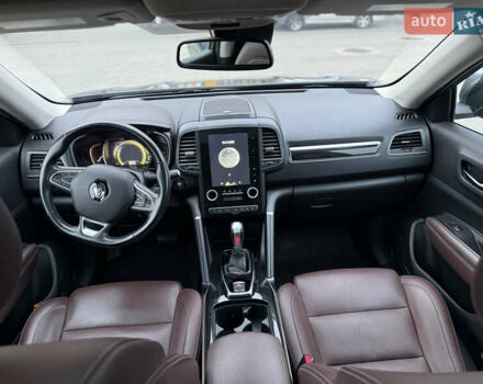 Серый Самсунг QM6, объемом двигателя 2 л и пробегом 120 тыс. км за 20500 $, фото 9 на Automoto.ua