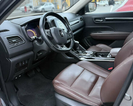 Серый Самсунг QM6, объемом двигателя 2 л и пробегом 120 тыс. км за 20500 $, фото 7 на Automoto.ua