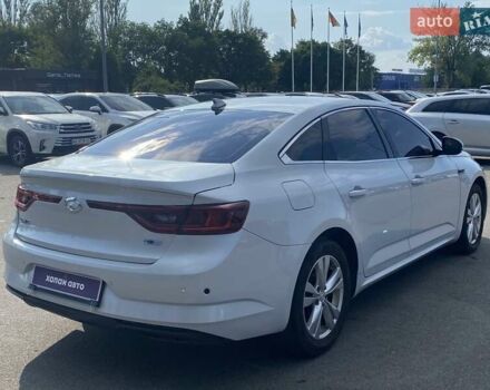 Белый Самсунг SM6, объемом двигателя 2 л и пробегом 171 тыс. км за 12500 $, фото 6 на Automoto.ua