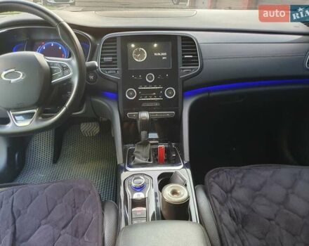Белый Самсунг SM6, объемом двигателя 1.5 л и пробегом 178 тыс. км за 15400 $, фото 16 на Automoto.ua