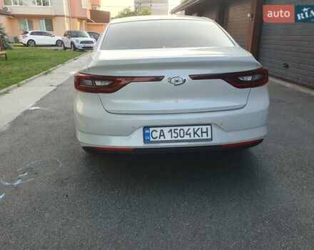 Белый Самсунг SM6, объемом двигателя 1.5 л и пробегом 178 тыс. км за 15400 $, фото 6 на Automoto.ua